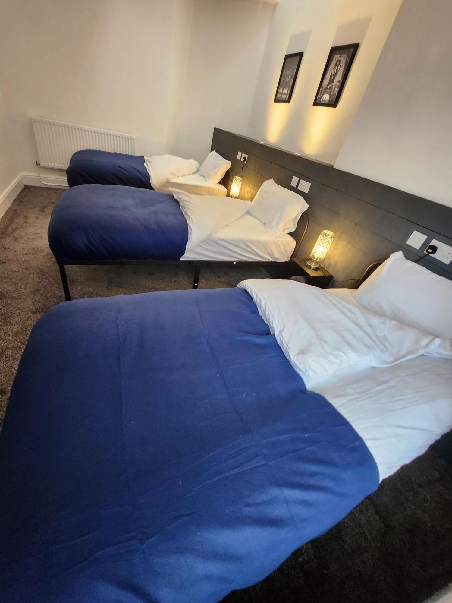 Goodison Accommodation Liverpool Bagian luar foto